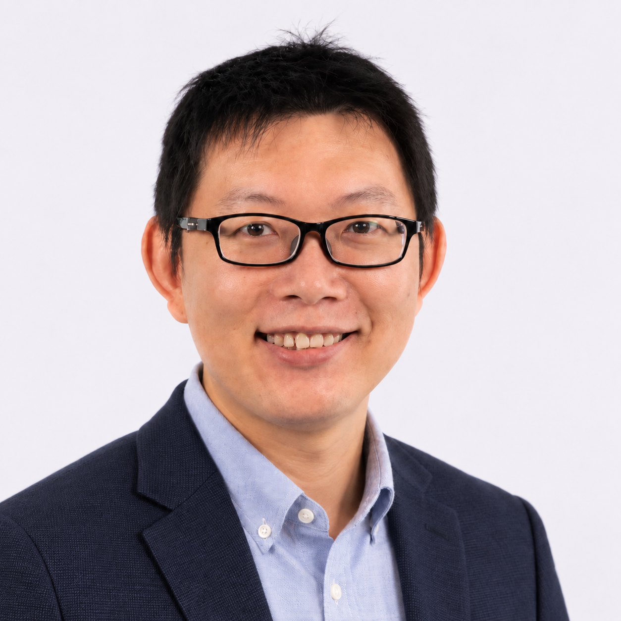 Photo of Zhijian Li
